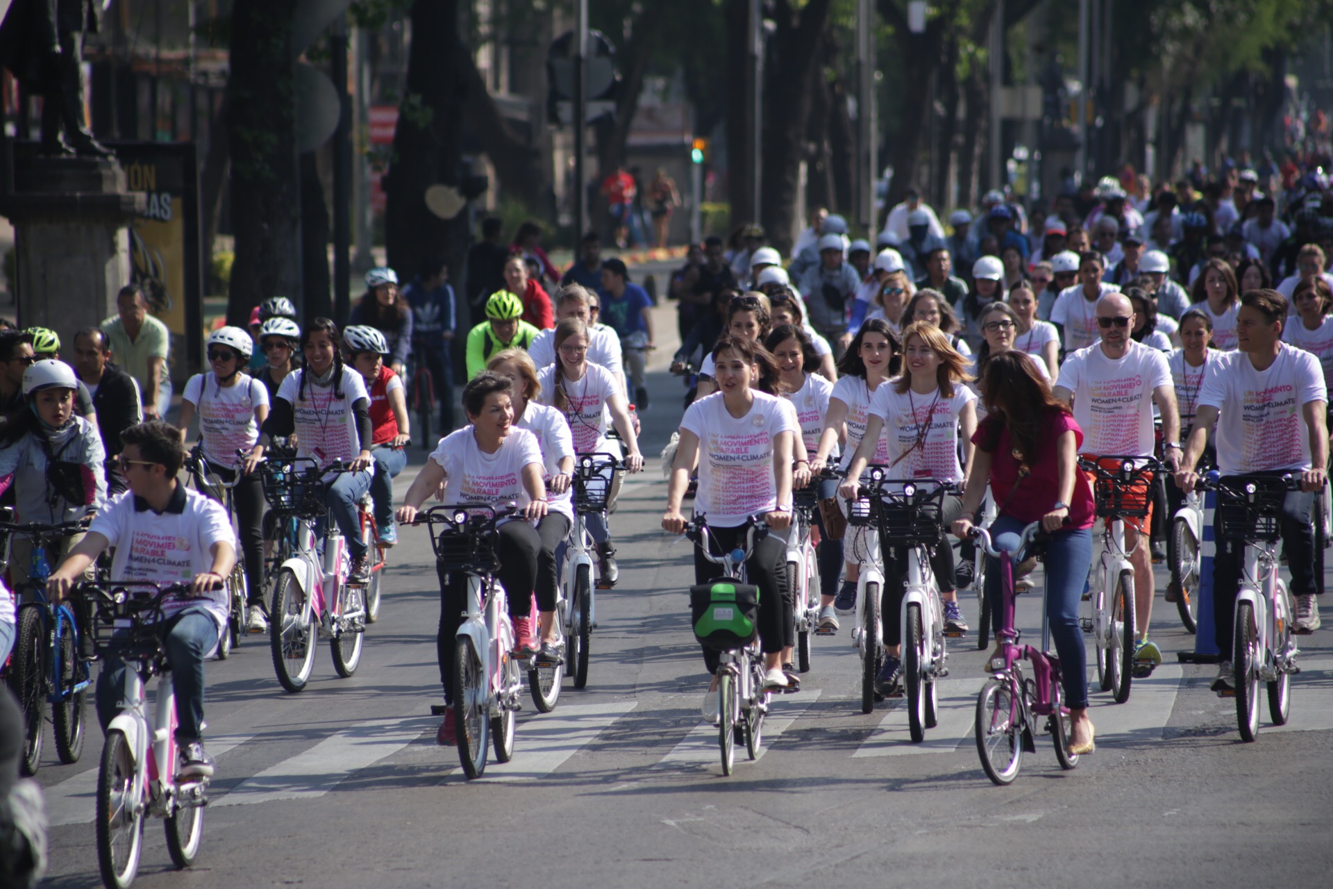 250218 FOTOS TRAYECTO RODADA MUJERES POR EL CLIMA (14).JPG